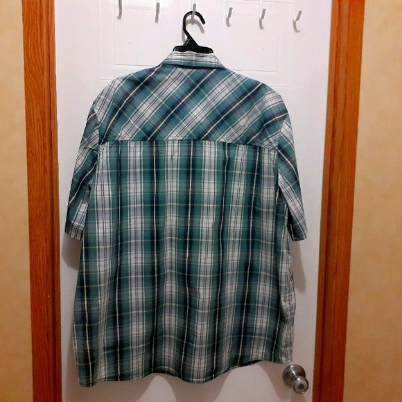 5.11 tatical plaid Button down the front shirt - Picture 2 of 3